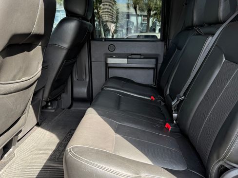 Used 2015 Ford F250 Lariat w/ Lariat Ultimate Package AWD/4WD image 17