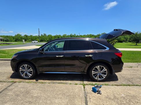 Used 2017 Acura MDX FWD w/ Technology Package image 12