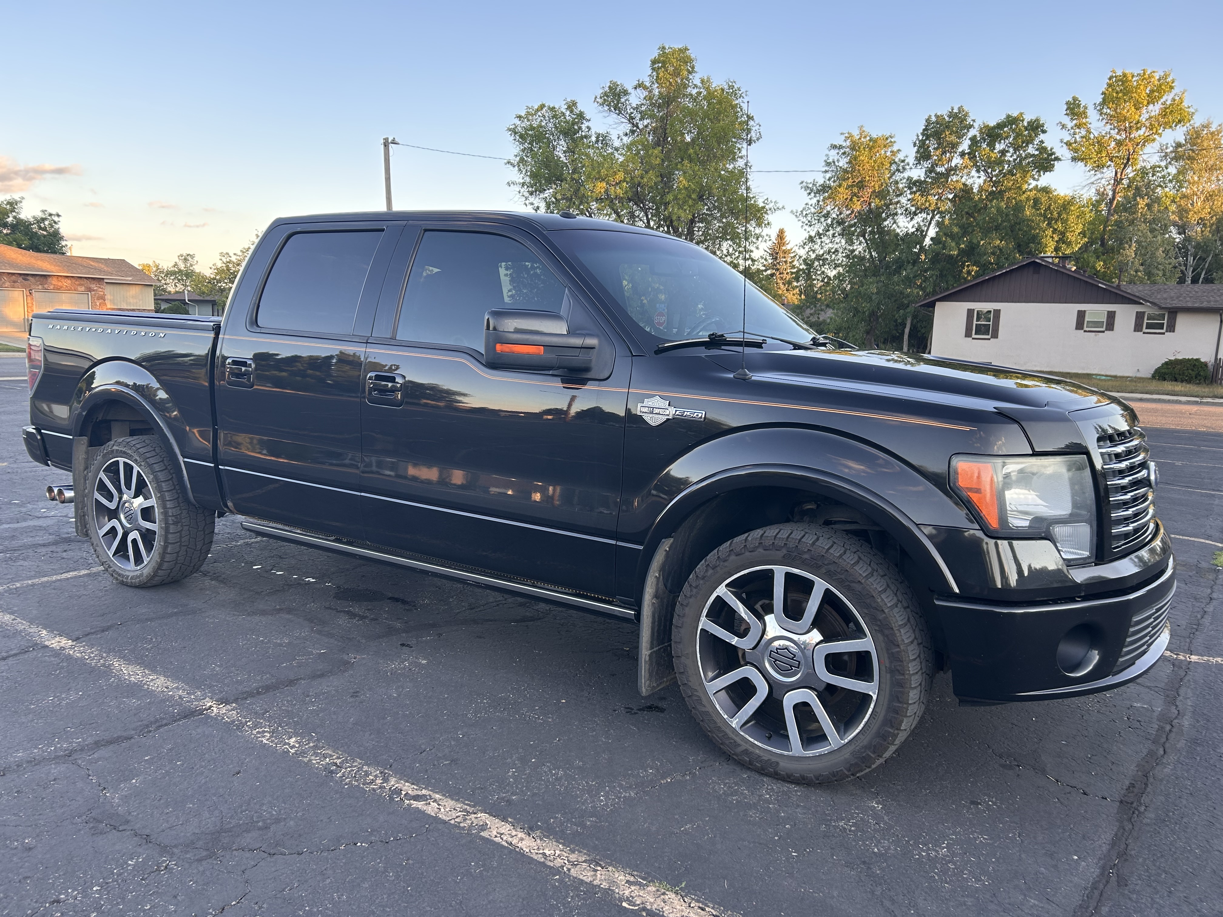 Used 2010 Ford F150 Harley-Davidson AWD/4WD image 10