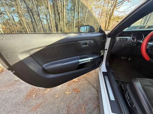 Used 2016 Ford Mustang GT Premium w/ Equipment Group 401A image 9