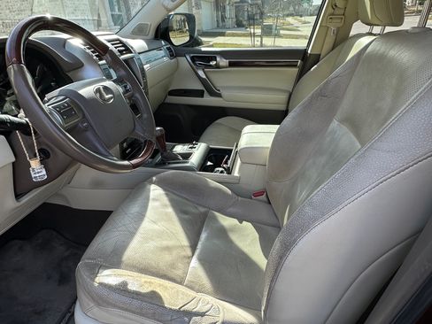 Used 2014 Lexus GX 460 image 11