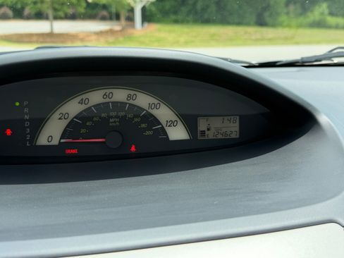 Used 2008 Toyota Yaris Sedan FWD image 16