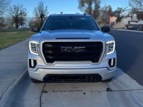 Used 2021 GMC Sierra 1500 Elevation w/ LPO, Elevation Black Package image 1