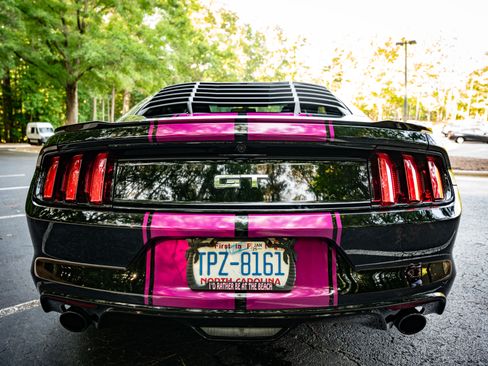 Used 2015 Ford Mustang GT image 12