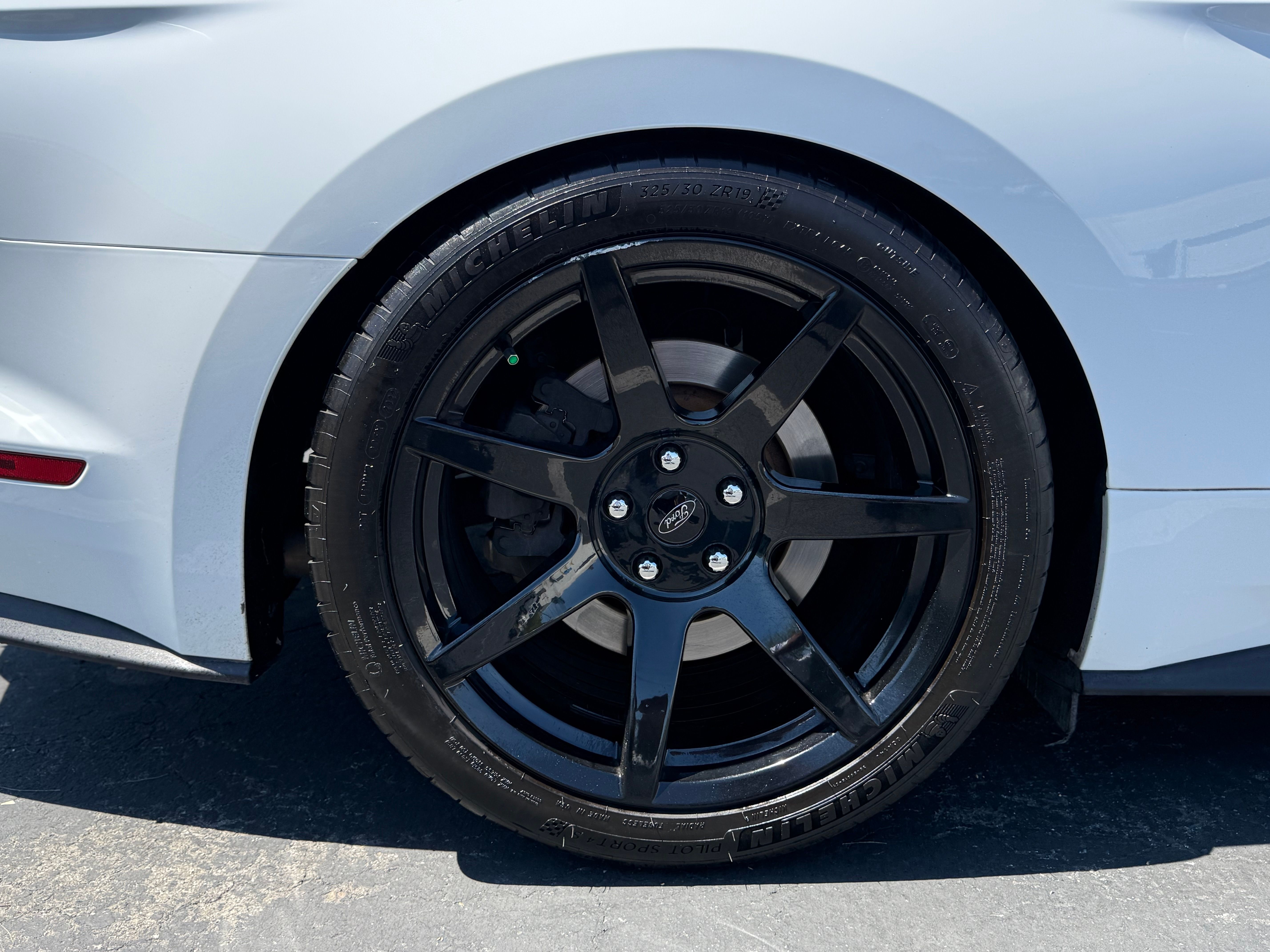 Used 2015 Ford Mustang GT Premium w/ GT Performance Package RWD image 12