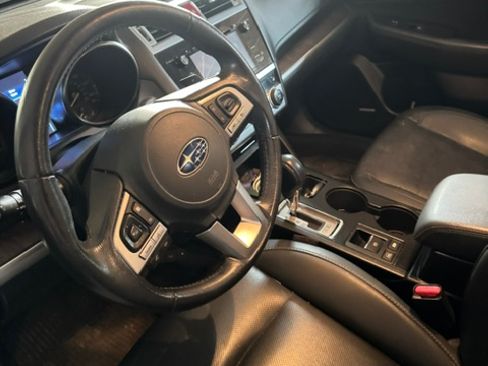 Used 2016 Subaru Outback 2.5i Limited AWD/4WD image 14