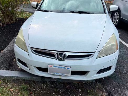 Used 2006 Honda Accord EX-L image 2