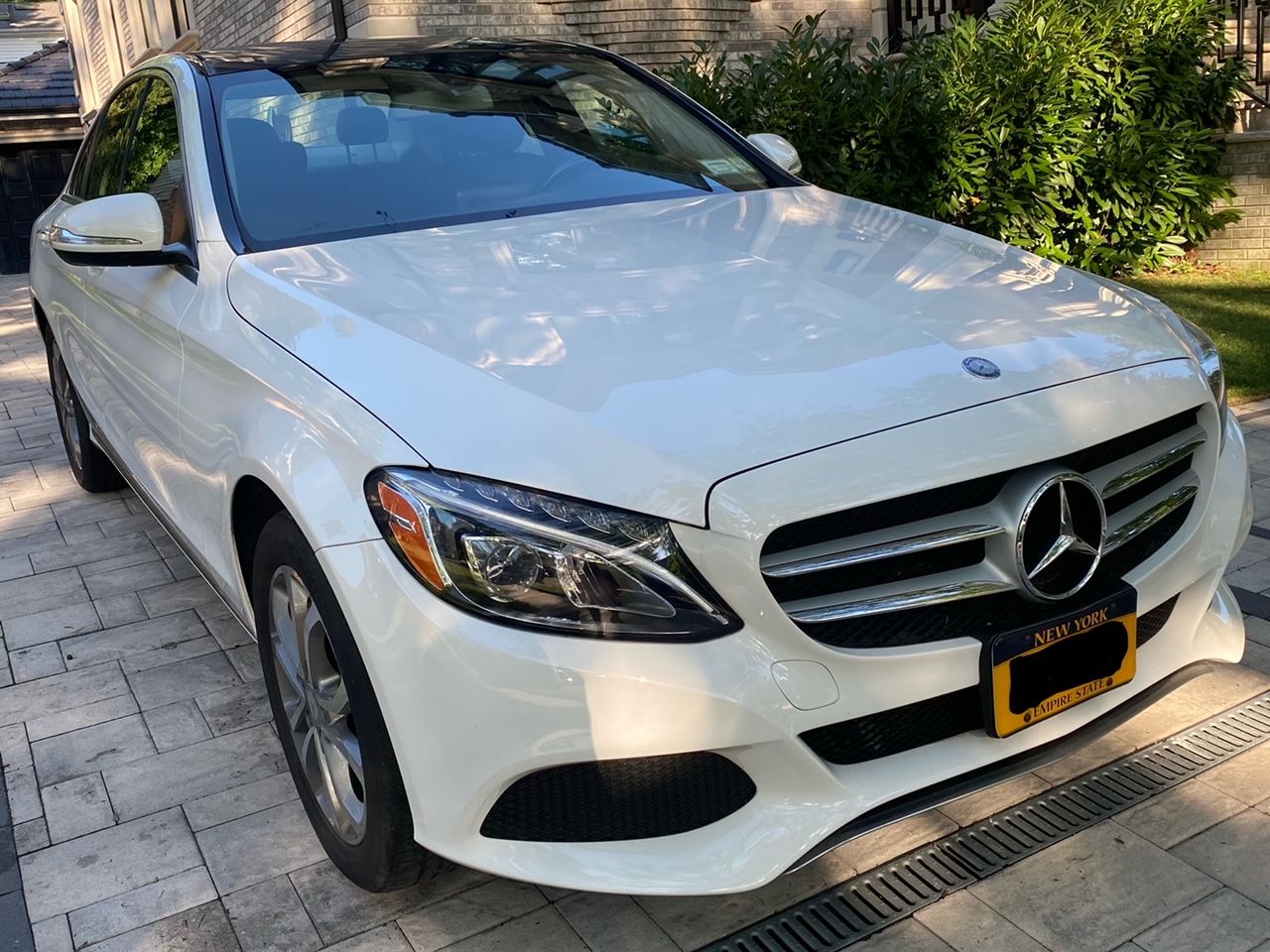 Used 2015 Mercedes-Benz C 300 4MATIC Sedan image 10