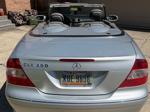 Used 2007 Mercedes-Benz CLK 350 Cabriolet image 5