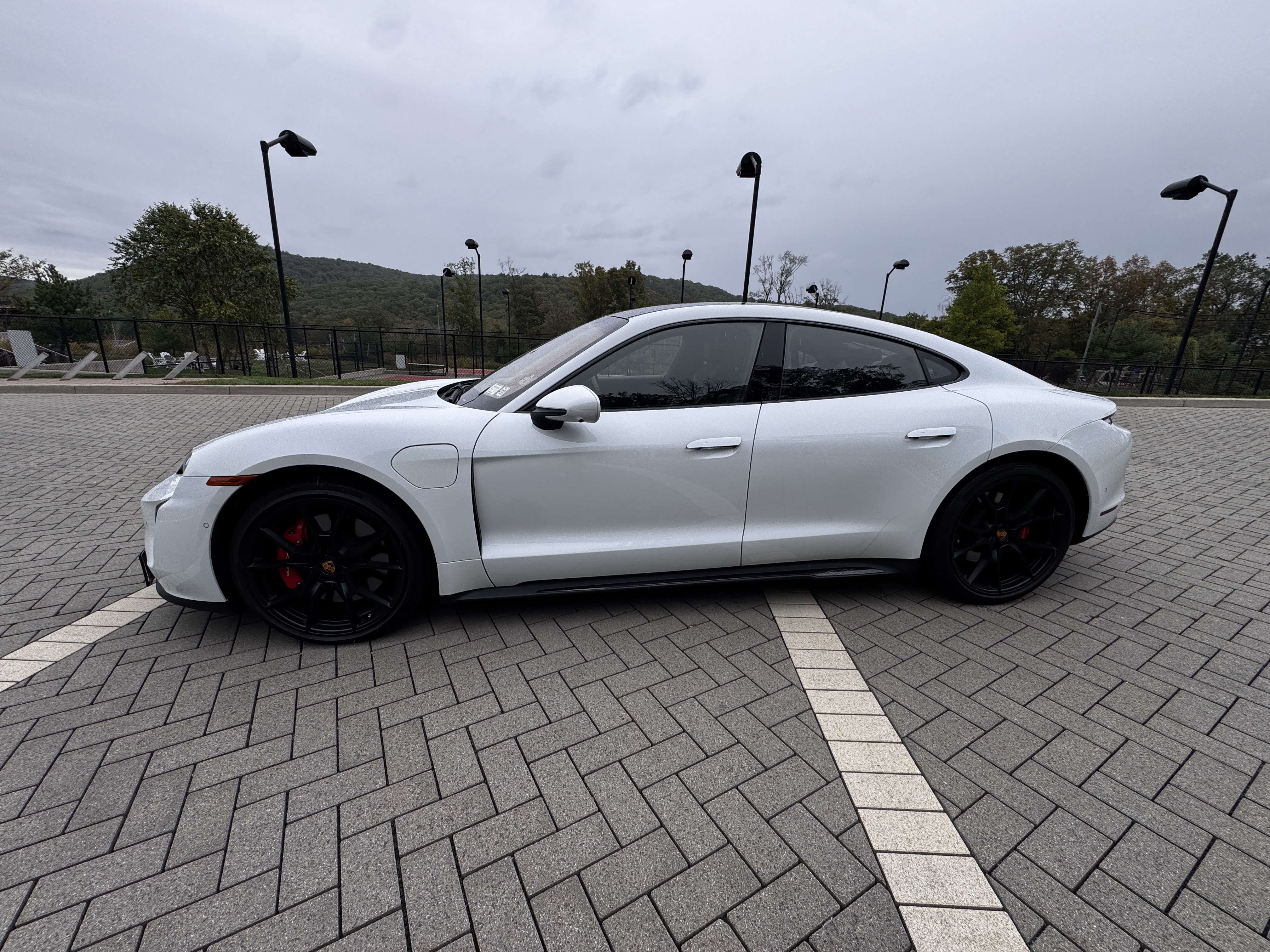 Used 2023 Porsche Taycan GTS AWD/4WD image 1