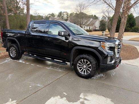 Used 2020 GMC Sierra 1500 AT4 w/ AT4 Premium Package image 6