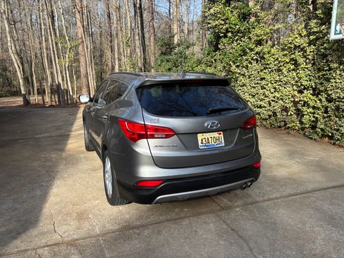 Used 2013 Hyundai Santa Fe Sport 2.0T image 4