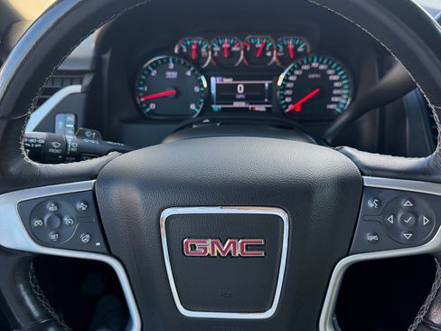 Used 2019 GMC Yukon XL SLT RWD image 11