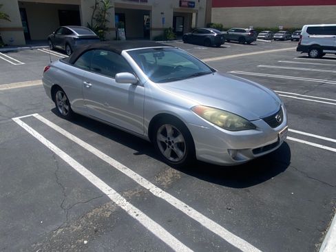 Used 2005 Toyota Solara SE FWD image 12