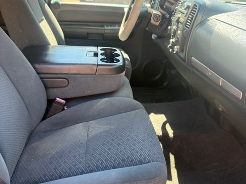 Used 2008 Chevrolet Silverado 1500 LT w/ Power Pack Plus image 13