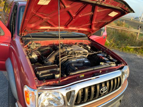 Used 2003 Toyota Tacoma PreRunner image 19