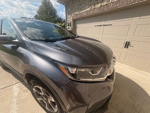 Used 2017 Honda CR-V EX image 6
