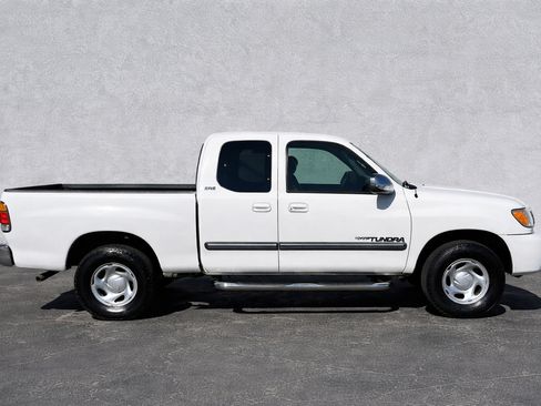 Used 2003 Toyota Tundra SR5 image 2