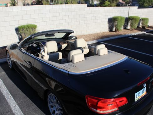 Used 2007 BMW 328i Convertible RWD image 8