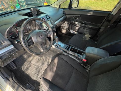 Used 2013 Subaru Crosstrek 2.0i Premium image 11