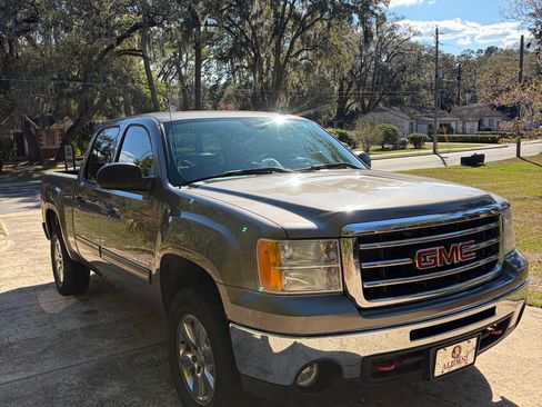 Used 2013 GMC Sierra 1500 SLE w/ Power Tech Package image 2