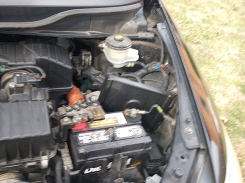 Used 2010 Honda Insight EX image 11