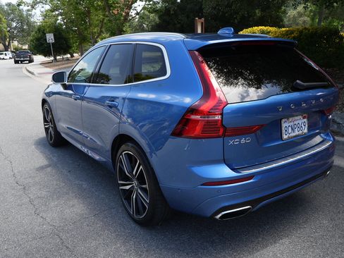 Used 2018 Volvo XC60 T6 R-Design w/ Convenience Package AWD/4WD image 5
