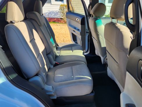 Used 2015 Ford Explorer FWD image 13