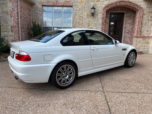 Used 2004 BMW M3 Coupe RWD image 2