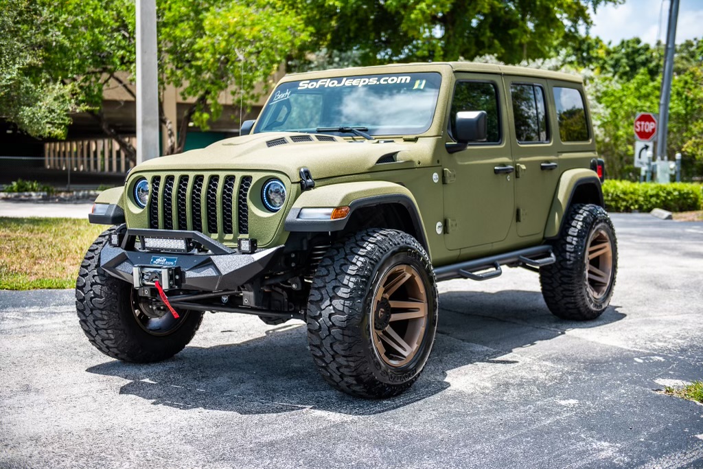 Used 2018 Jeep Wrangler Unlimited Sport S AWD/4WD image 4