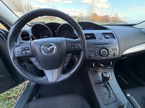 Used 2012 MAZDA MAZDA3 i Touring image 25