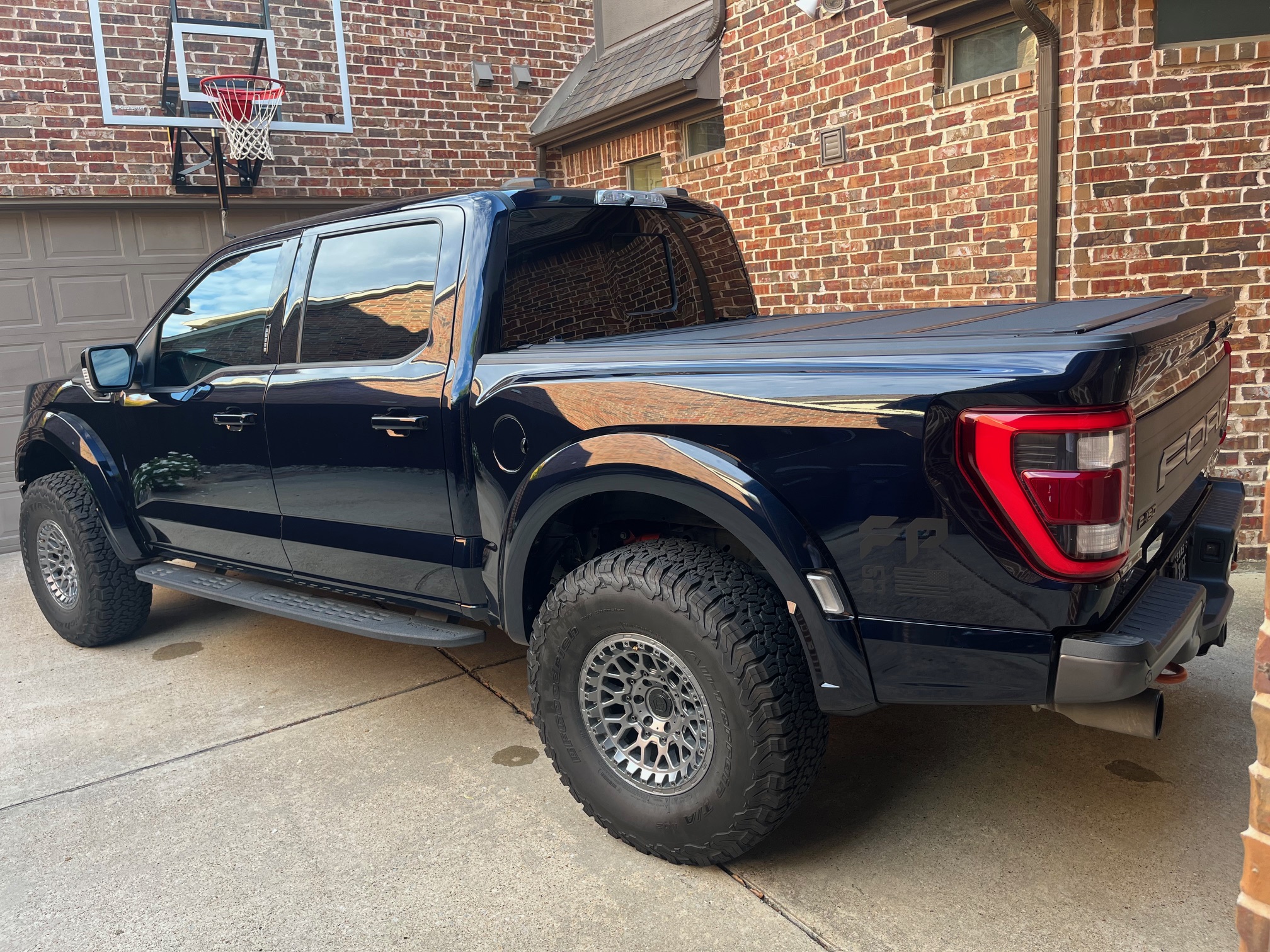 Used 2021 Ford F150 Raptor w/ Equipment Group 801A High AWD/4WD image 5