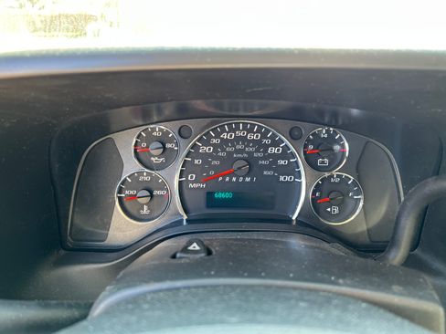 Used 2012 Chevrolet Express 3500 LT w/ LT Preferred Equipment Group image 11