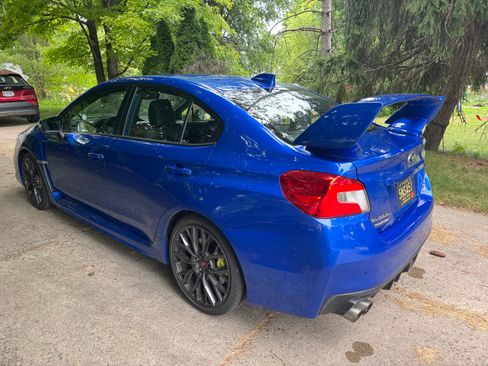 Used 2018 Subaru WRX STI Limited AWD/4WD image 5
