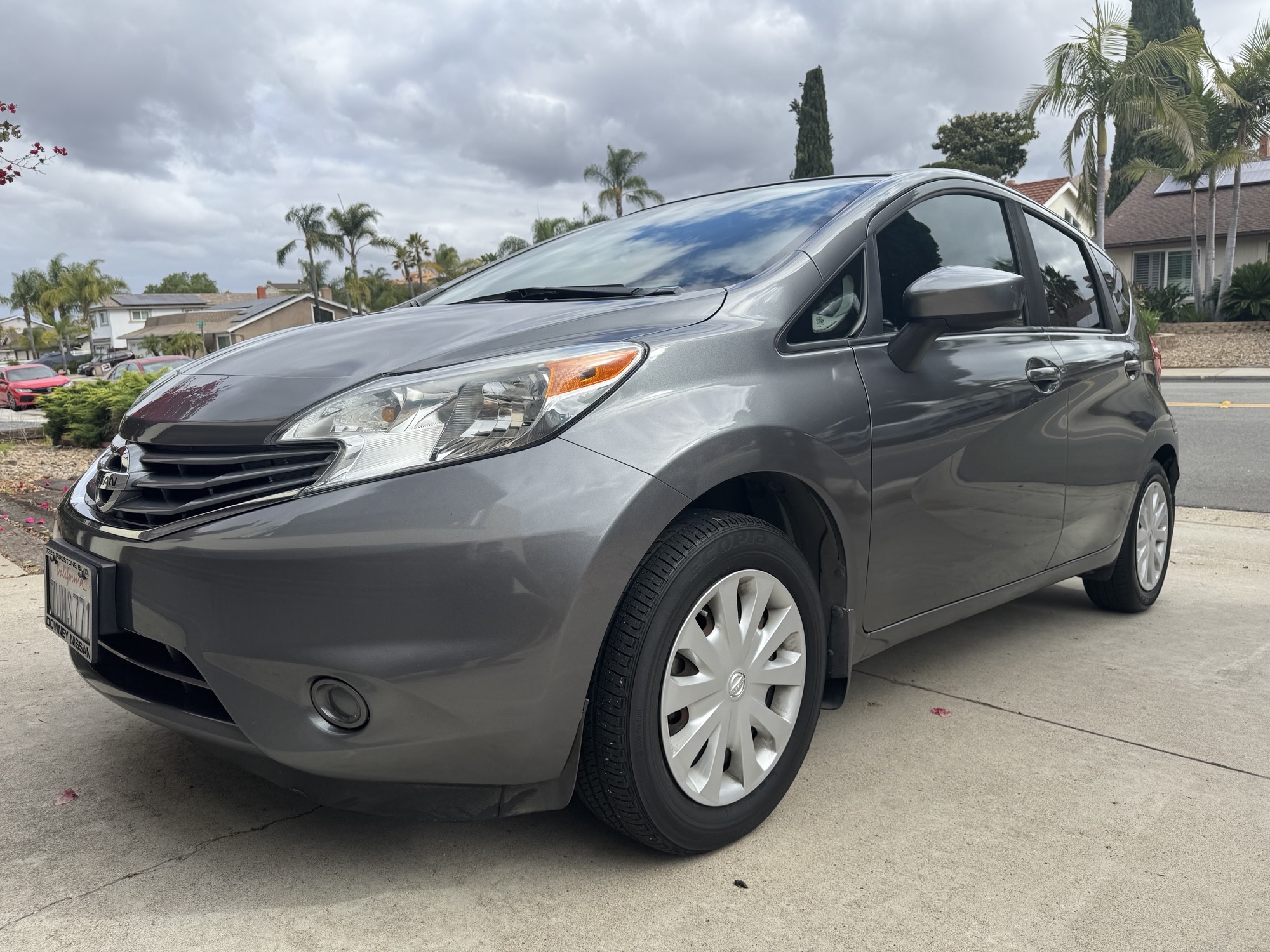 Used 2016 Nissan Versa Note SV FWD image 6
