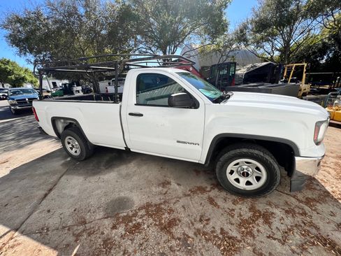 Used 2016 GMC Sierra 1500 Pickup 2D 8 ft image 9