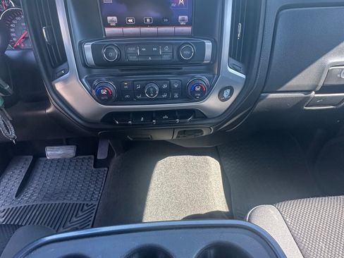 Used 2014 GMC Sierra 1500 SLE w/ SLE Value Package image 4