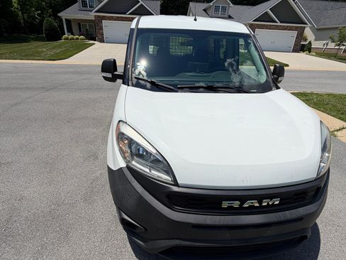 Used 2019 RAM ProMaster City Tradesman FWD image 11
