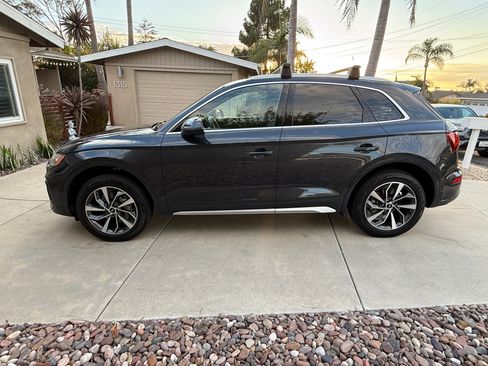 Used 2021 Audi Q5 Prestige w/ Prestige Package AWD/4WD image 6