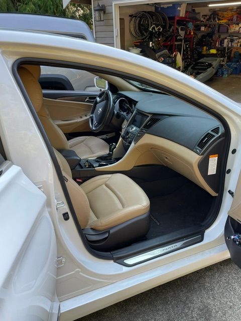 Used 2013 Hyundai Sonata Limited FWD image 4