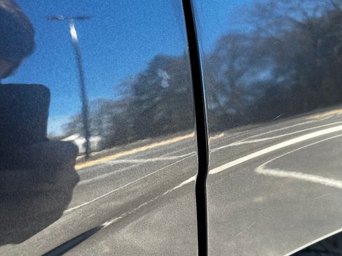 Used 2015 Subaru Forester 2.5i Limited image 9