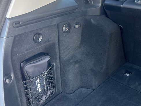 Used 2013 Mercedes-Benz GLK 350 2WD image 26