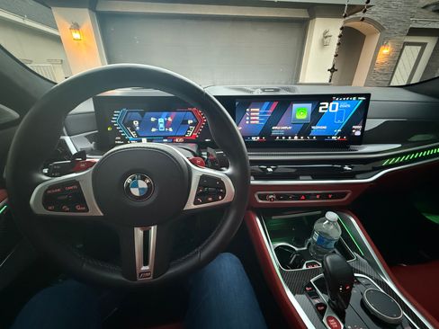 Used 2025 BMW X6 M Competition w/ Executive Package image 12