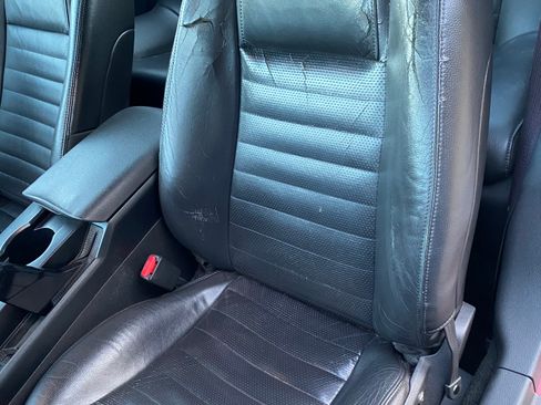 Used 2005 Ford Mustang GT Premium image 9