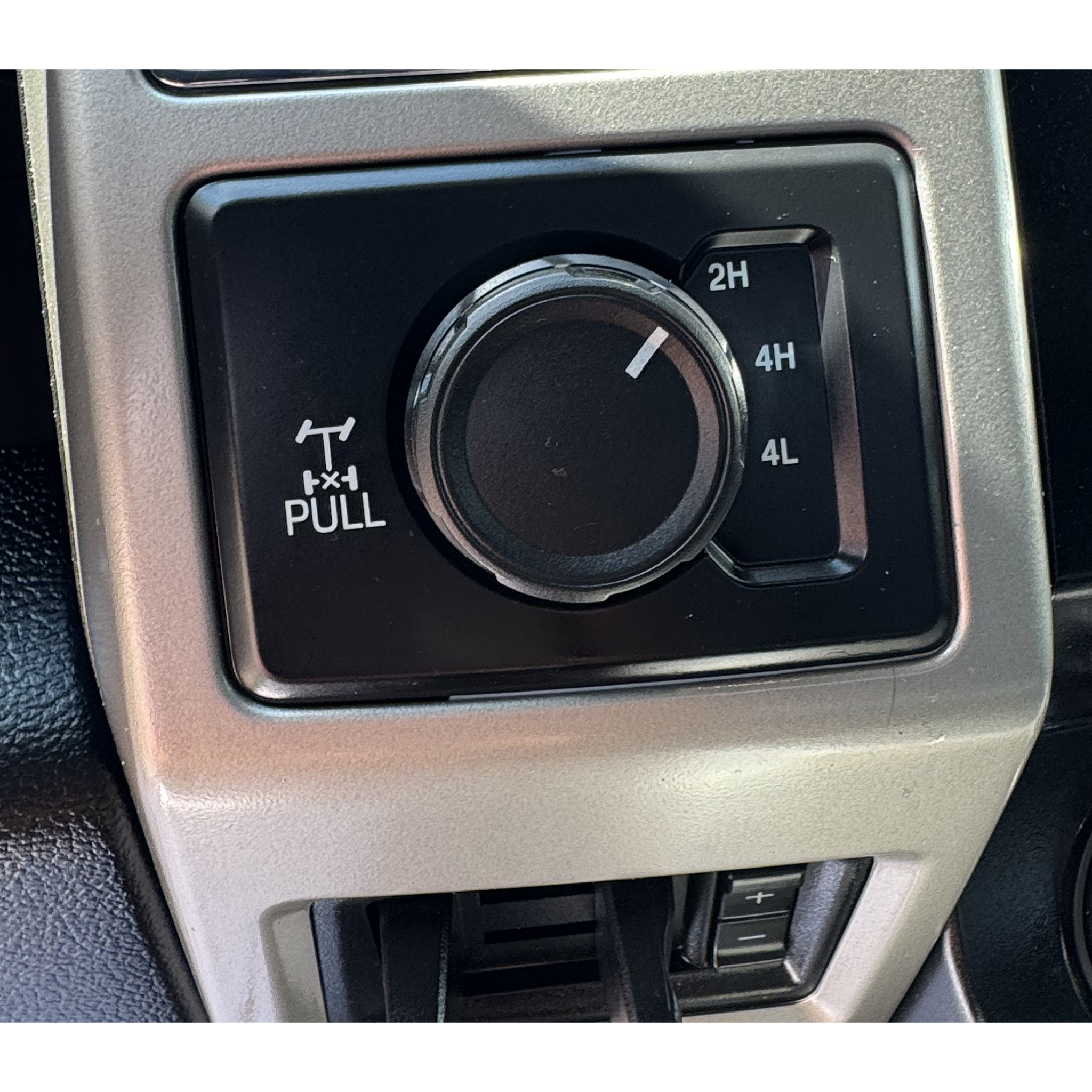 Used 2017 Ford F250 Lariat w/ Lariat Ultimate Package AWD/4WD image 19