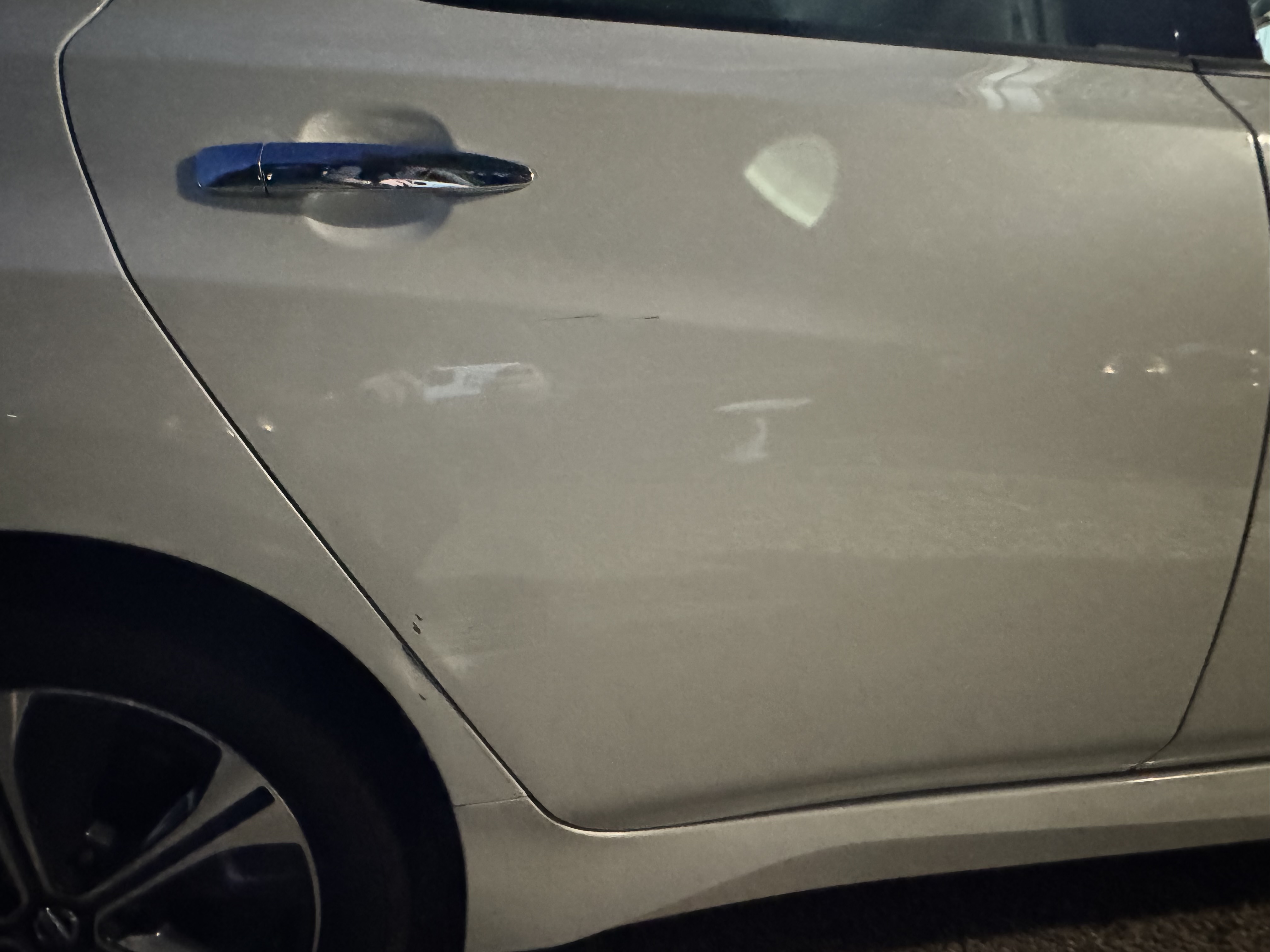 Used 2018 Nissan Leaf SL w/ SL Technology Package FWD image 9
