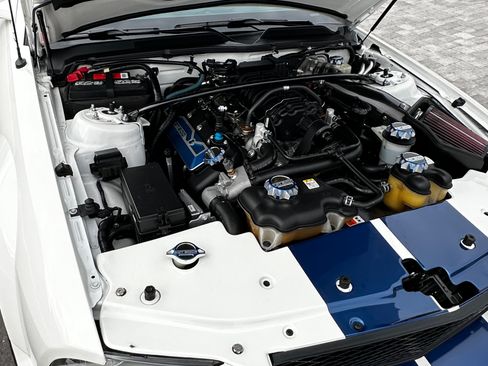 Used 2007 Ford Mustang Shelby GT500 image 13