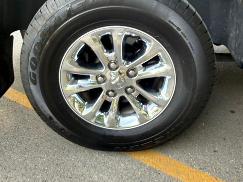 Used 2013 RAM 1500 Classic SLT w/ Big Horn Equipment Group AWD/4WD image 16