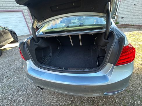 Used 2015 BMW 328i xDrive Sedan AWD/4WD image 8