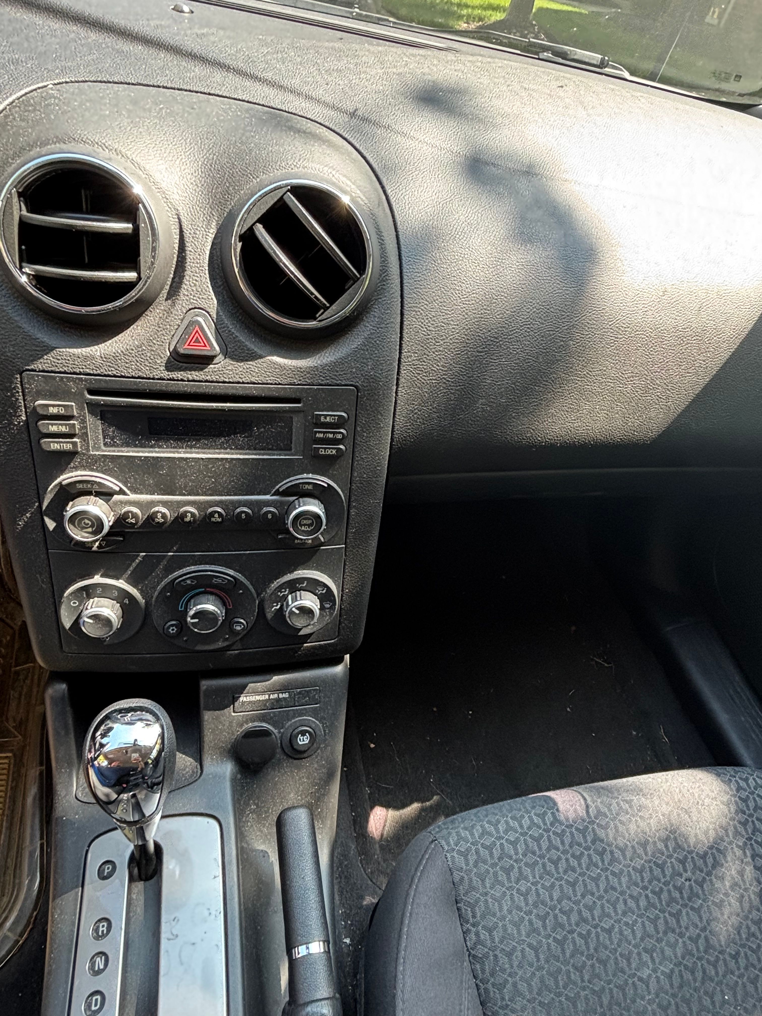 Used 2007 Pontiac G6 Sedan w/ Preferred Package FWD image 13